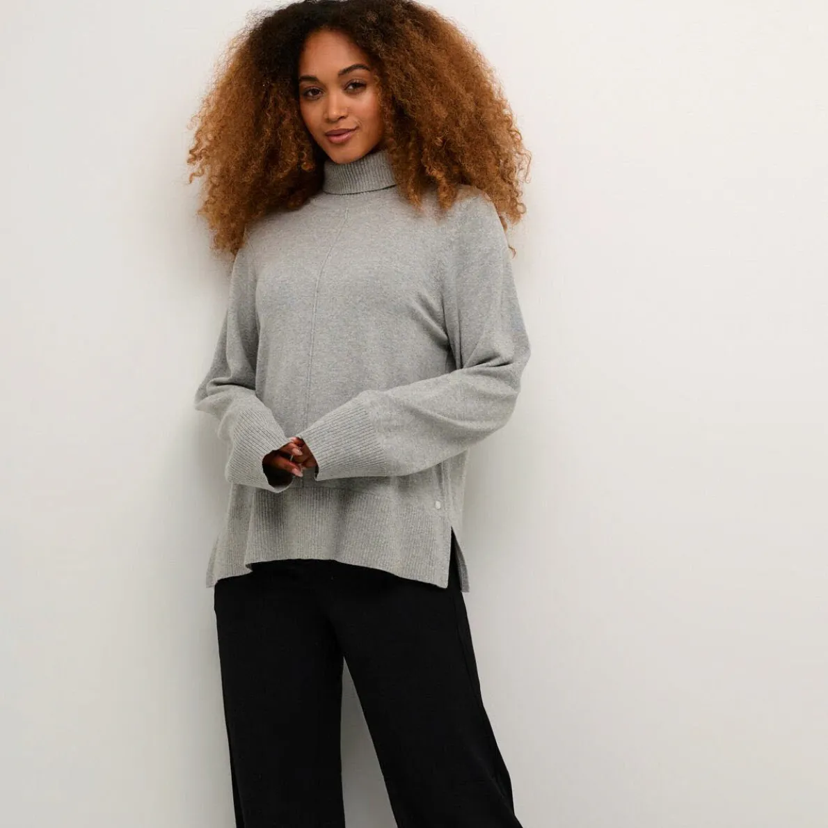 Cream Pullover CRAnva