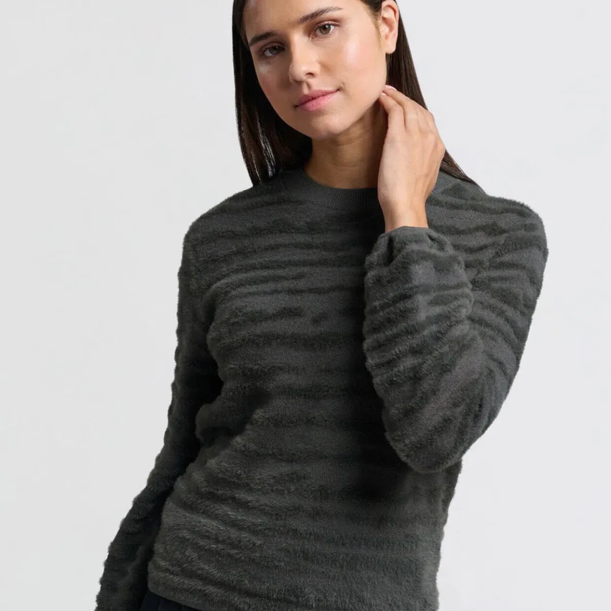 Yaya Pullover